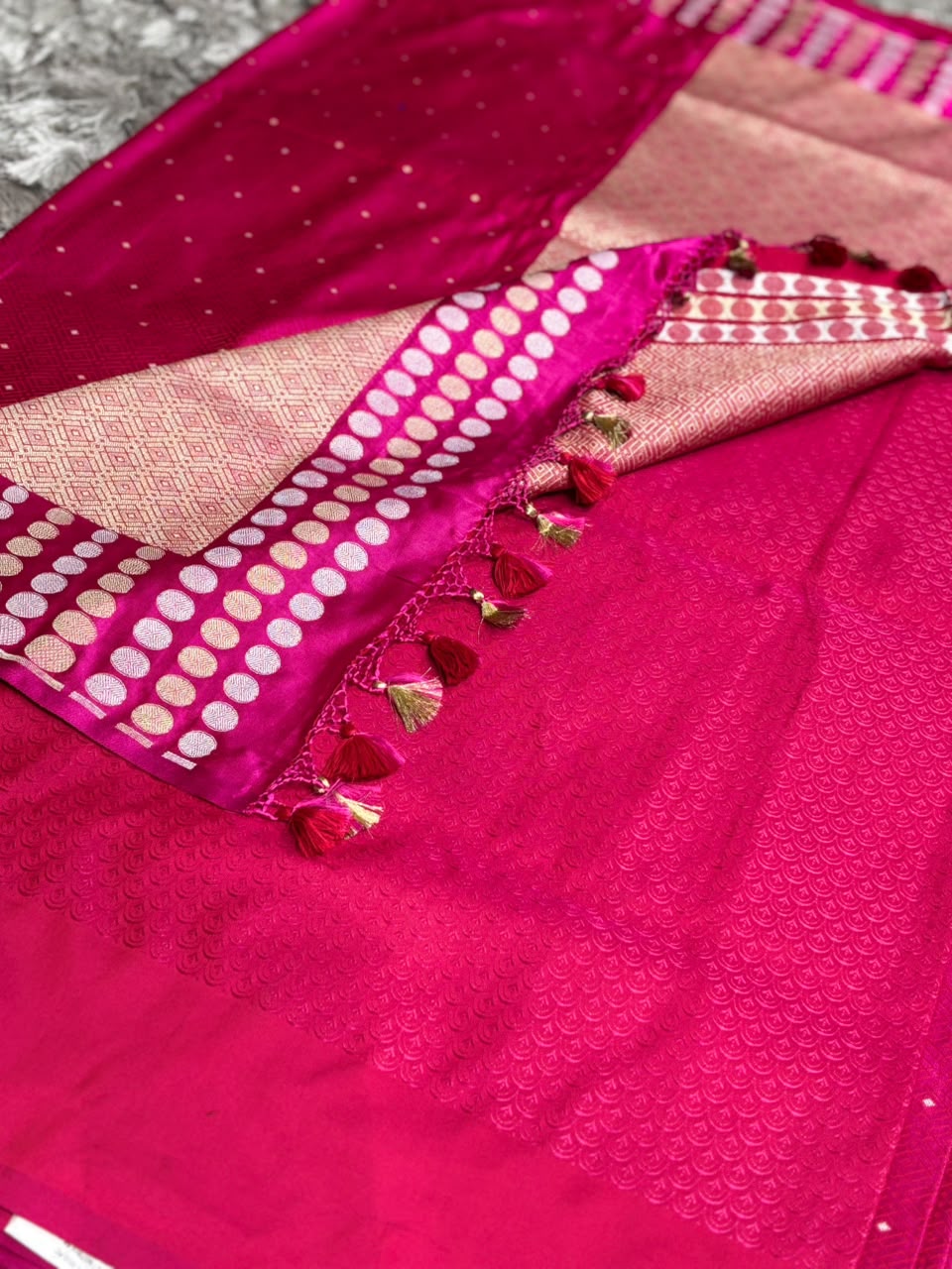Rani Pink Pure Katan Silk Banarasi Saree