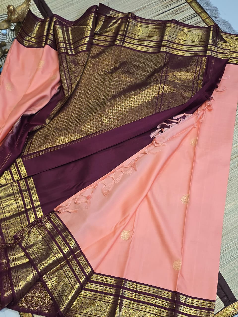 Pure Kanchi Pattu Silk Saree with Floral Chakras &amp; Contrast Zari Border