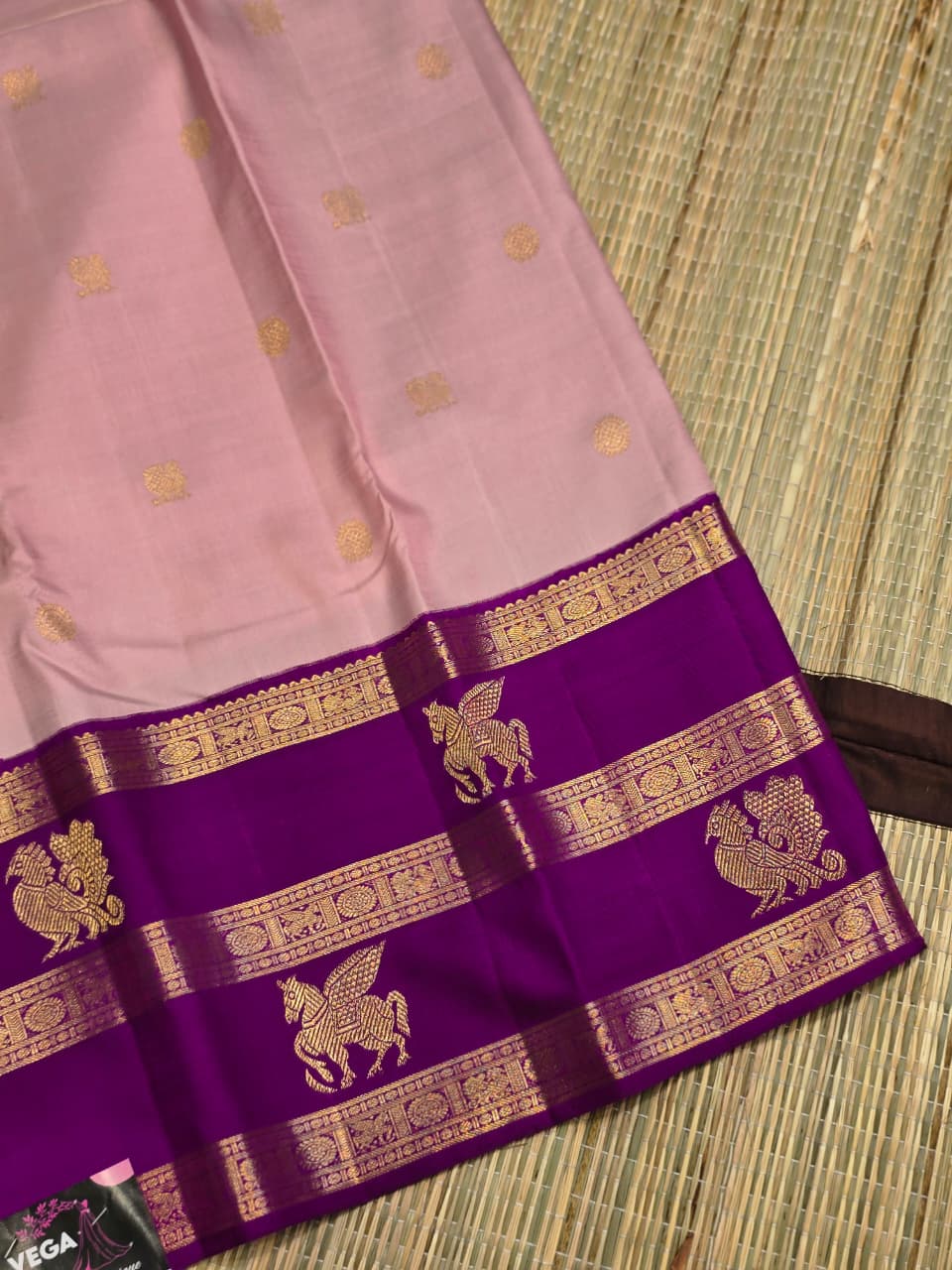 Pure Kanchi Pattu Silk Saree with Mayil Motifs &amp; Contrast Brocade Border
