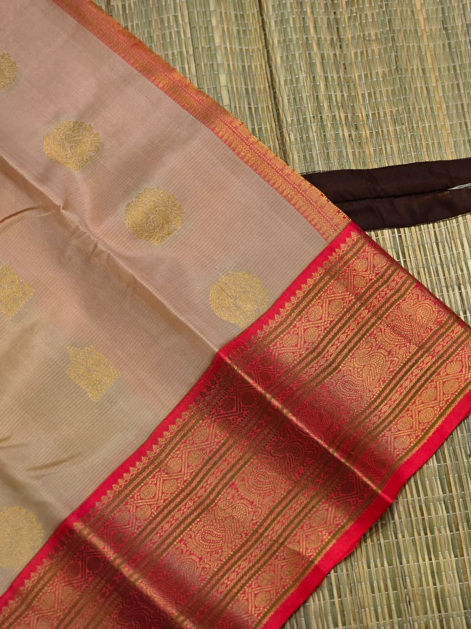 Pure Kanchi Pattu Silk Saree with Floral Medallions &amp; Contrast Zari Border