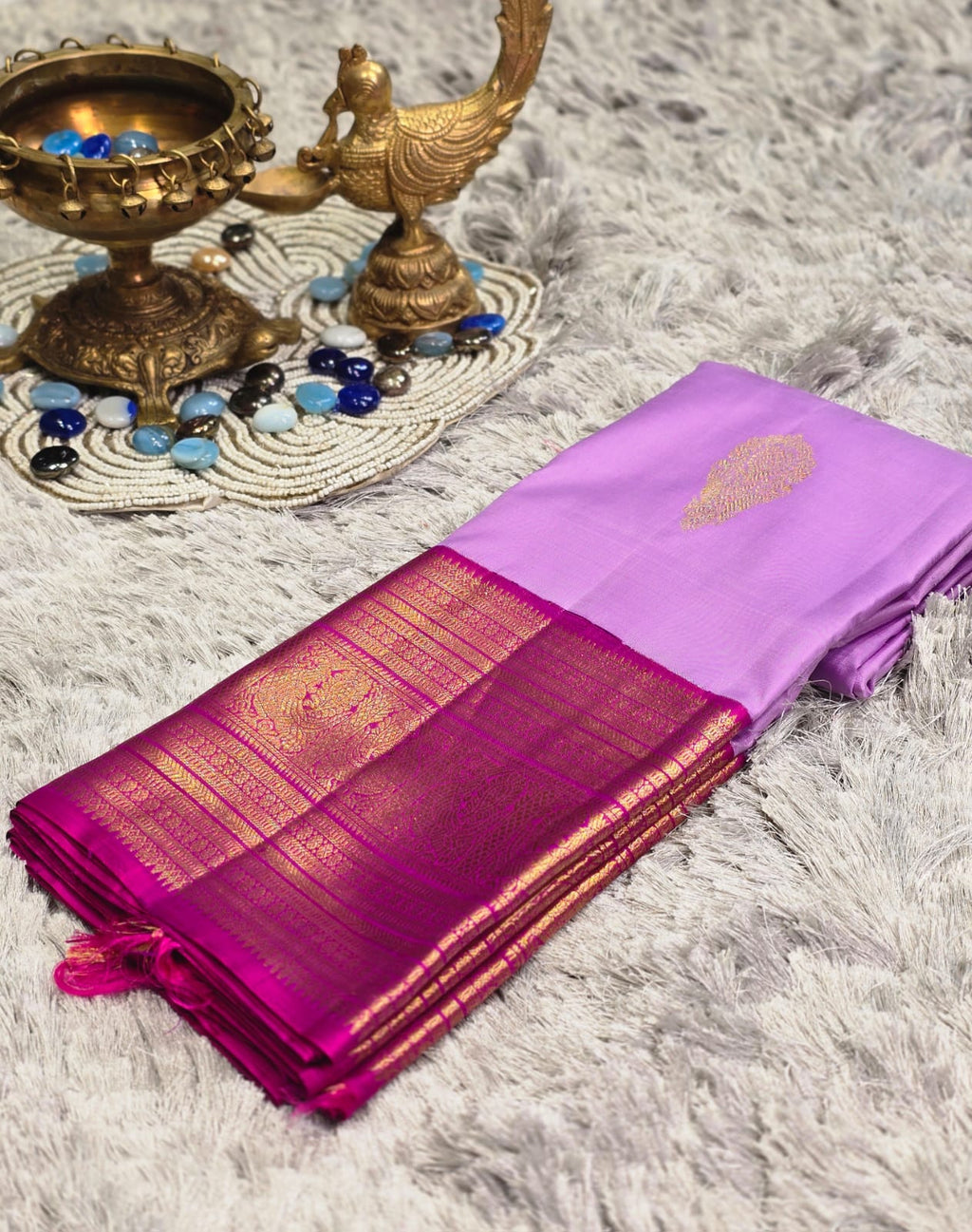 Pure Kanchi Pattu Silk Saree with Zari Paisley Motifs