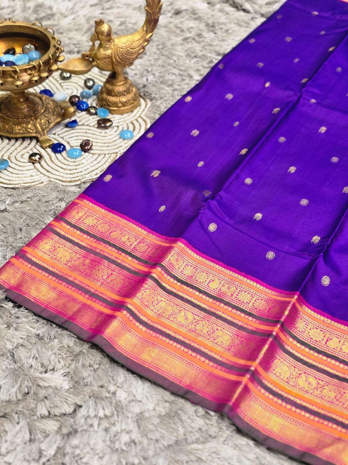 Pure Kanchi Pattu Silk Saree with Traditional Animal Motifs & Zari Border