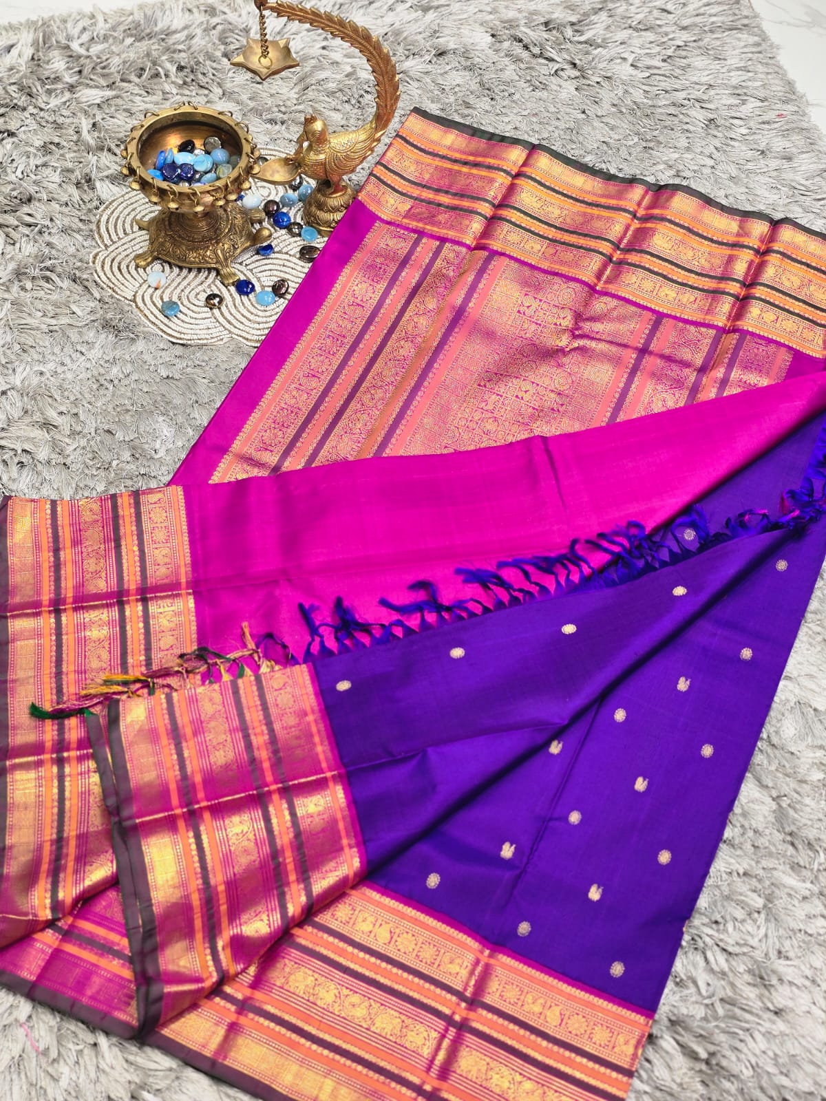 Pure Kanchi Pattu Silk Saree with Traditional Animal Motifs & Zari Border