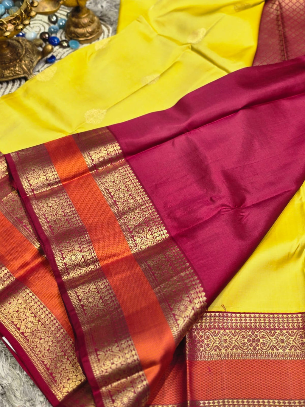 Pure Kanchi Pattu Silk Saree with Floral Zari Brocade Border