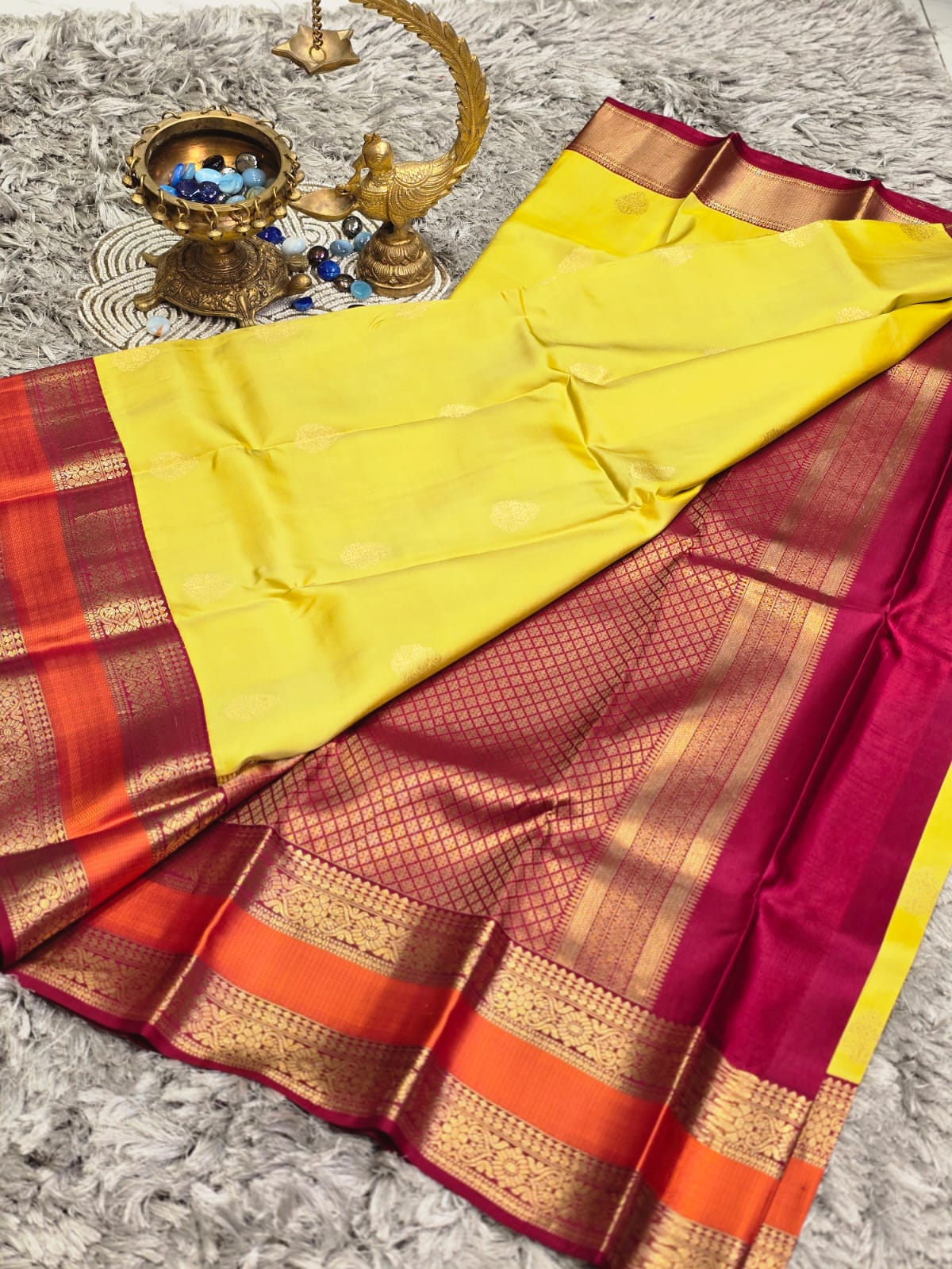 Pure Kanchi Pattu Silk Saree with Floral Zari Brocade Border