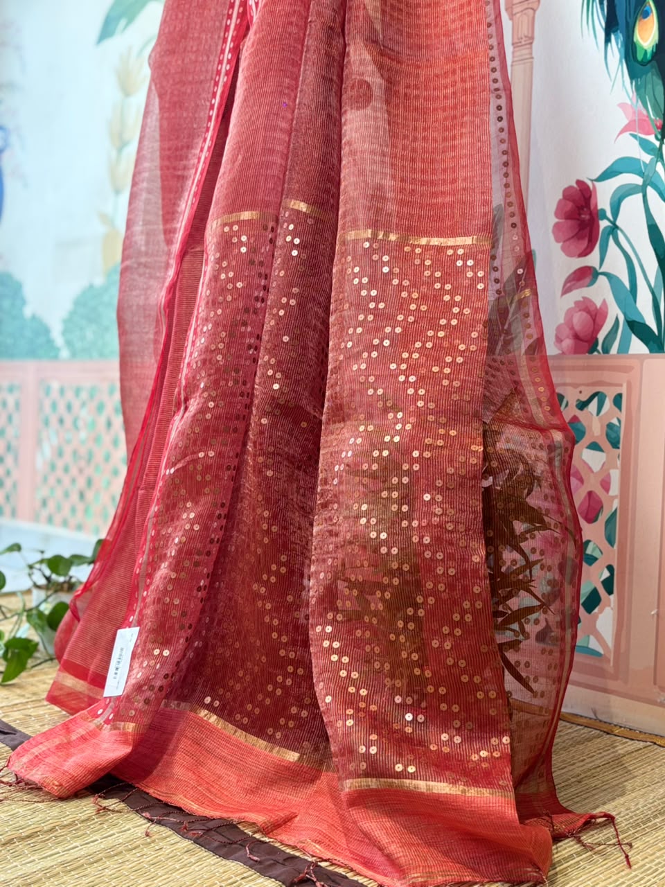 Pure Tissue Linen Matka Silk Saree with Chip Weave Pattern