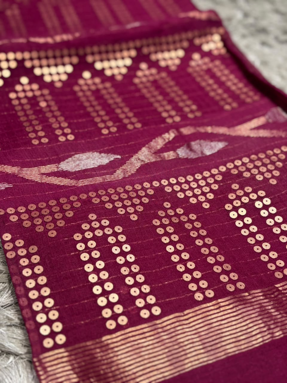 Pure Linen Matka Silk Saree with Chip Weave Temple Motifs