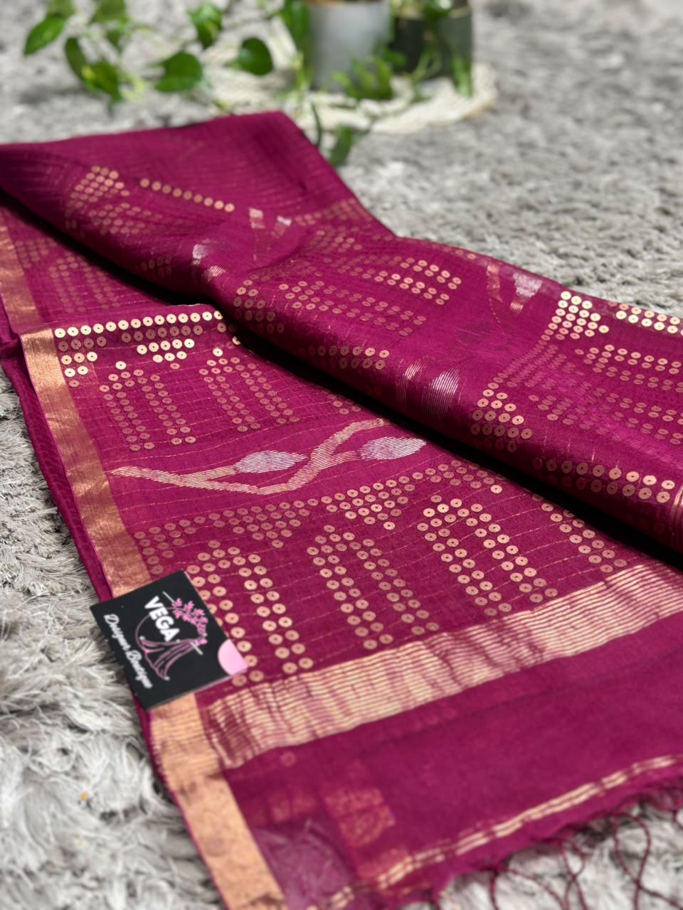 Pure Linen Matka Silk Saree with Chip Weave Temple Motifs