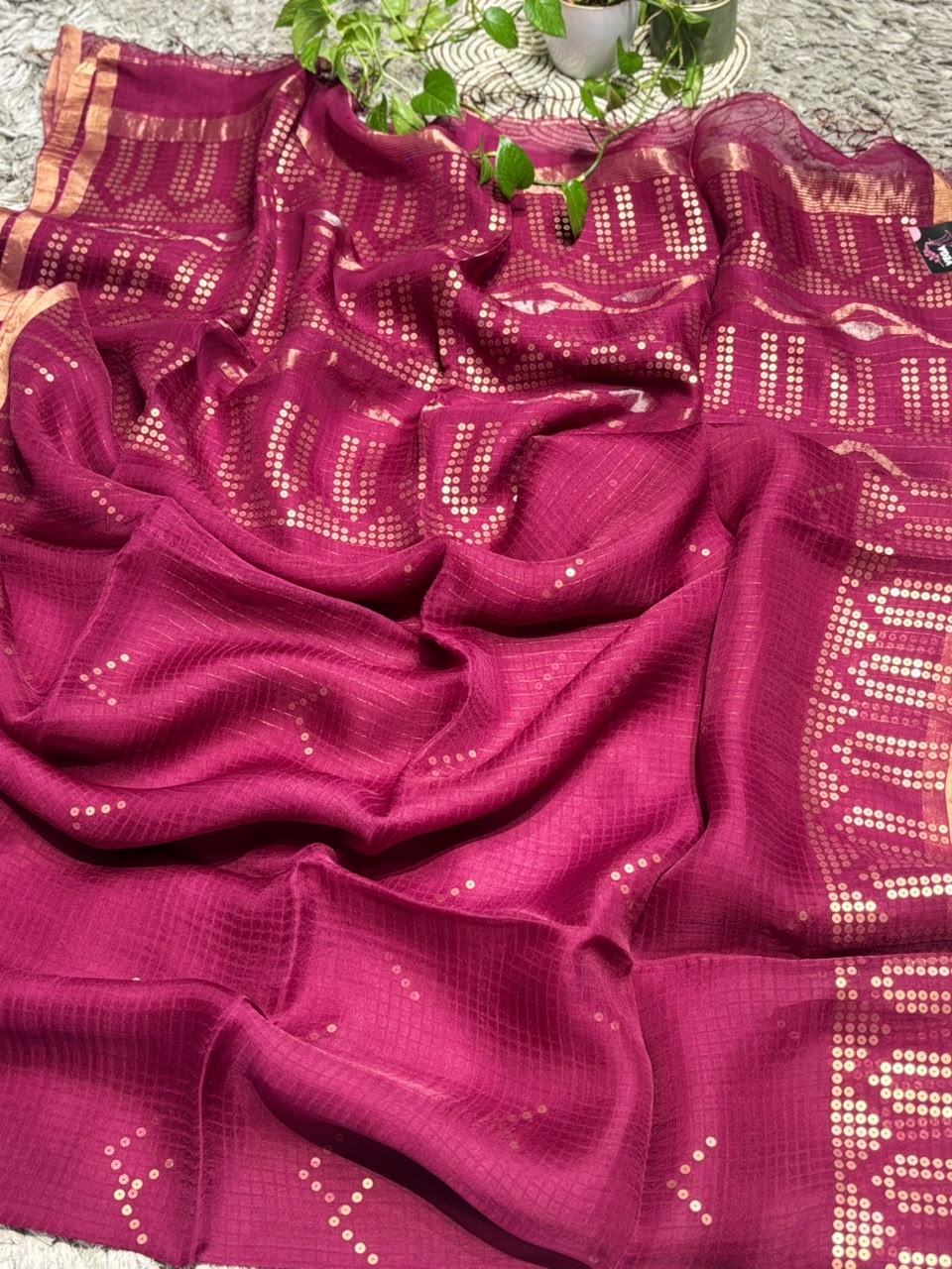 Pure Linen Matka Silk Saree with Chip Weave Temple Motifs