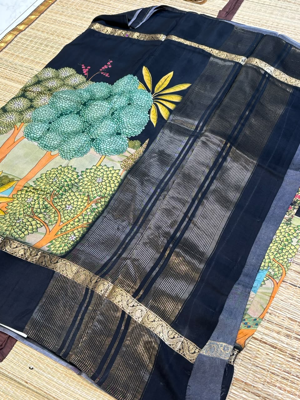 Pure Crepe Silk Saree with Digital Floral &amp; Wildlife Landscape Print &amp; Zari Border