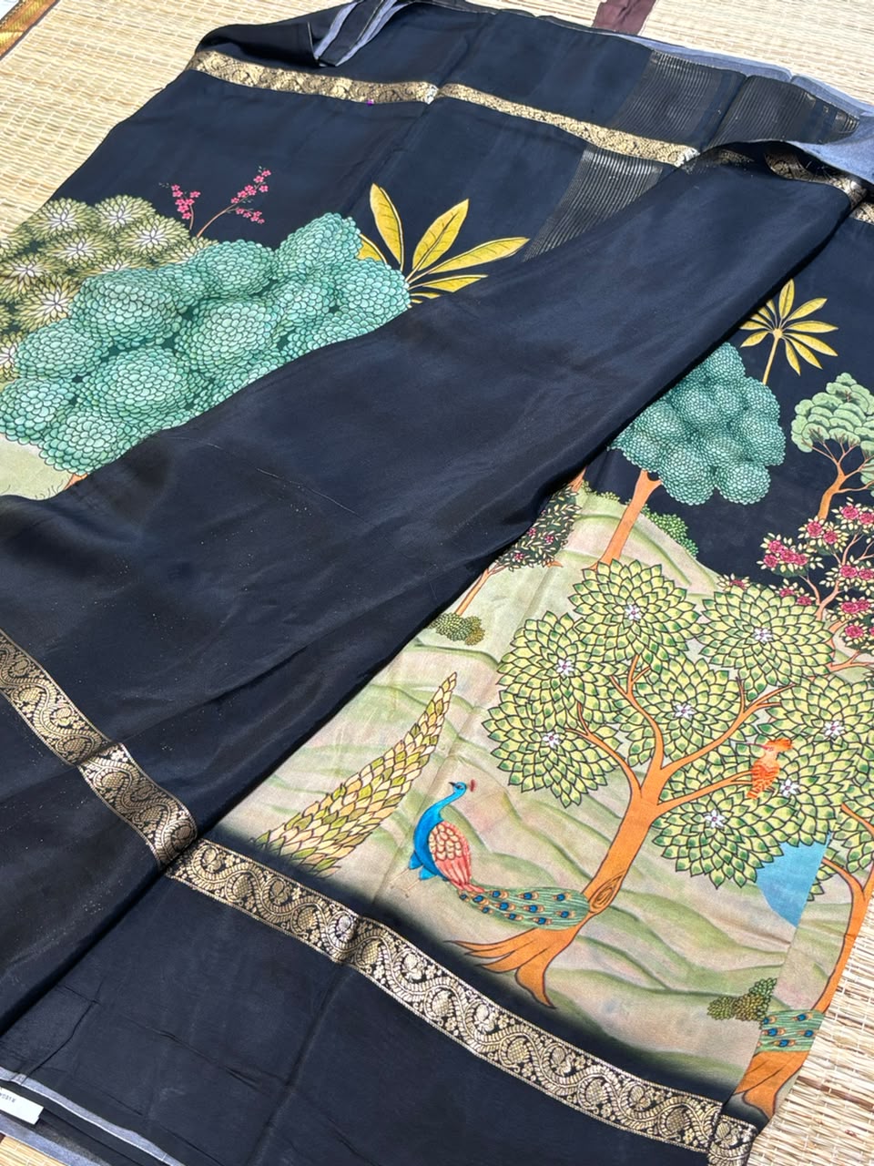 Pure Crepe Silk Saree with Digital Floral &amp; Wildlife Landscape Print &amp; Zari Border