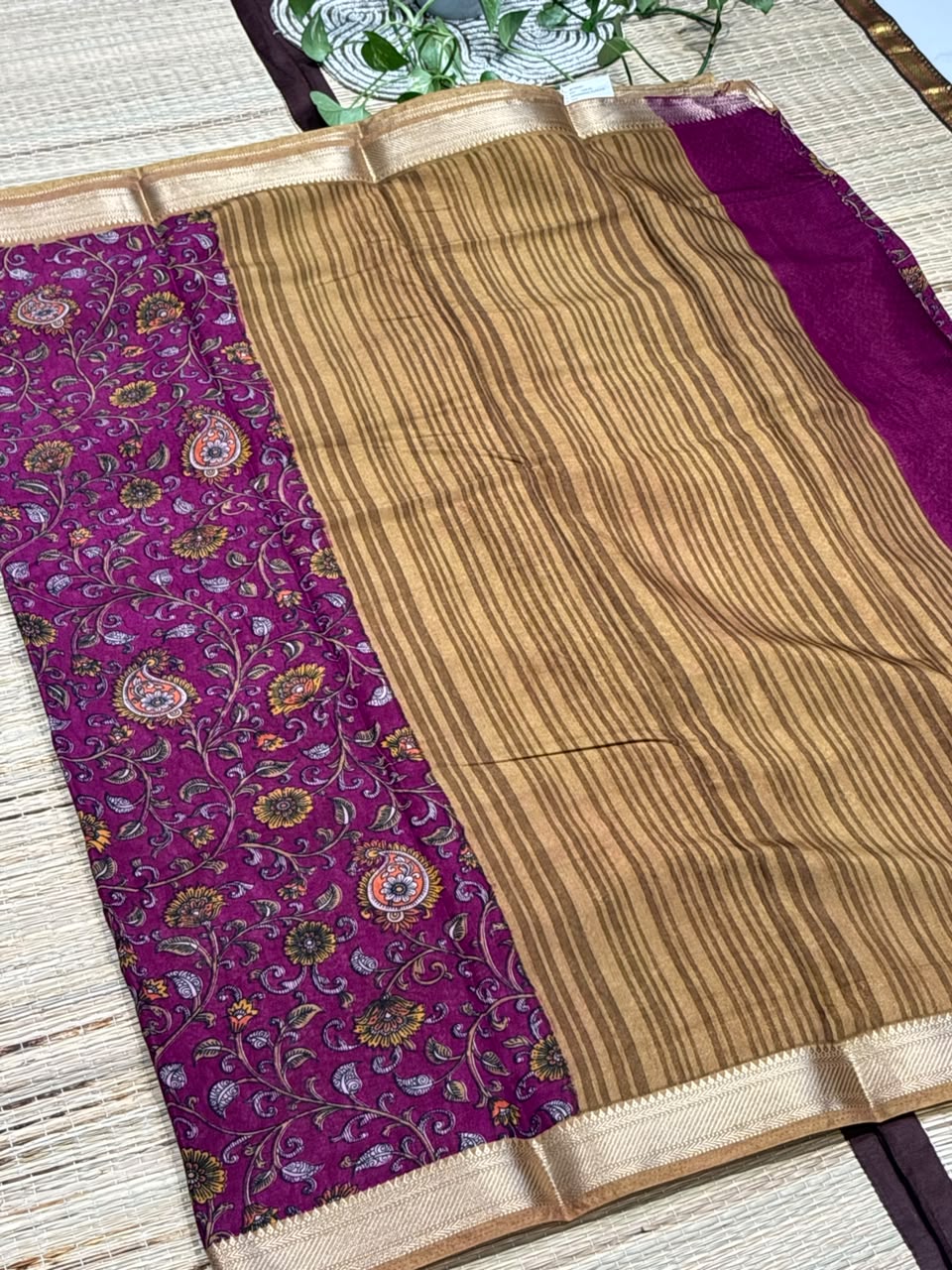 Dola Silk Saree with All-Over Kalamkari Floral &amp; Paisley Print &amp; Zari Border