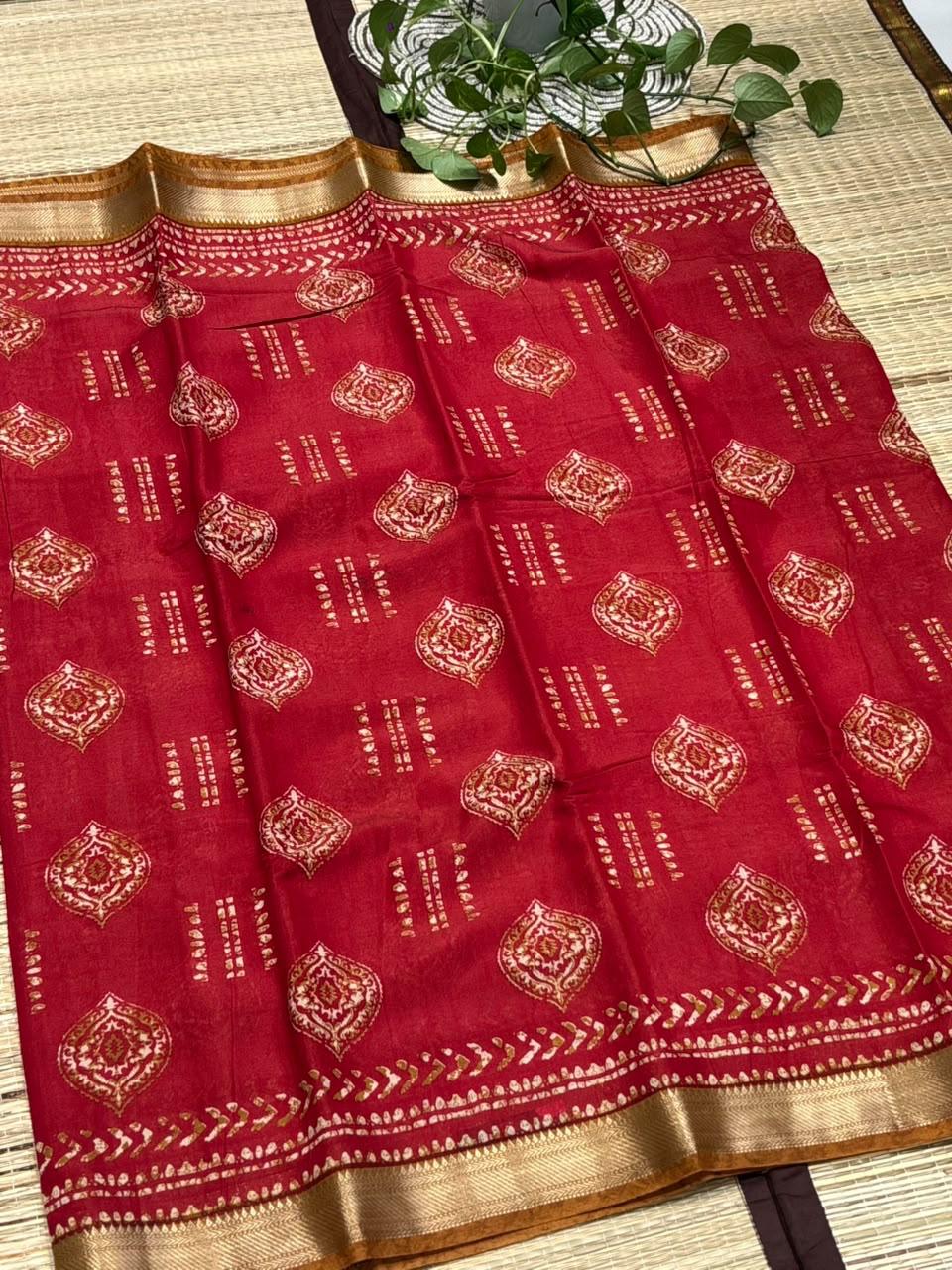 Dola Silk Saree with Geometric Batik &amp; Diamond Motif Print &amp; Zari Border